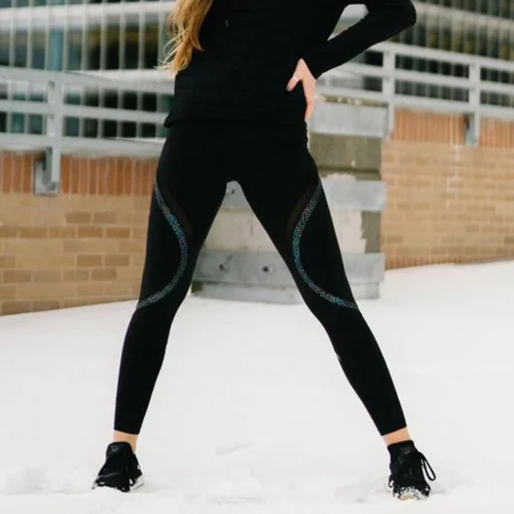 Zyia Black Serpent Legging- Size 6-8